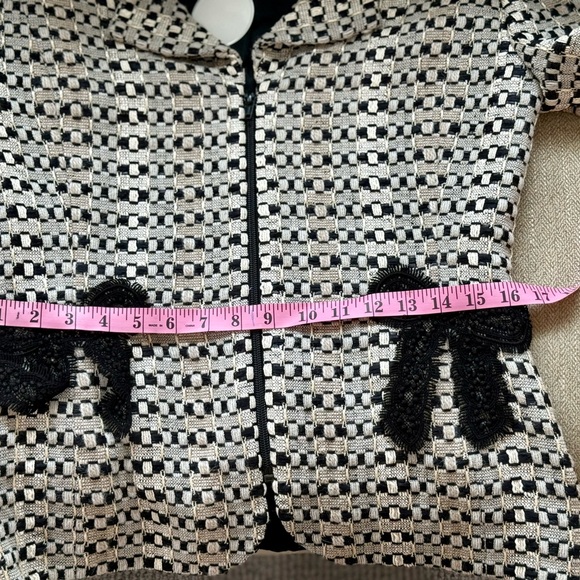Peggy Jennings ~ Couture Black and Cream Textured Jacket with Silk Lining 🖤 S/M - Picture 7 of 7